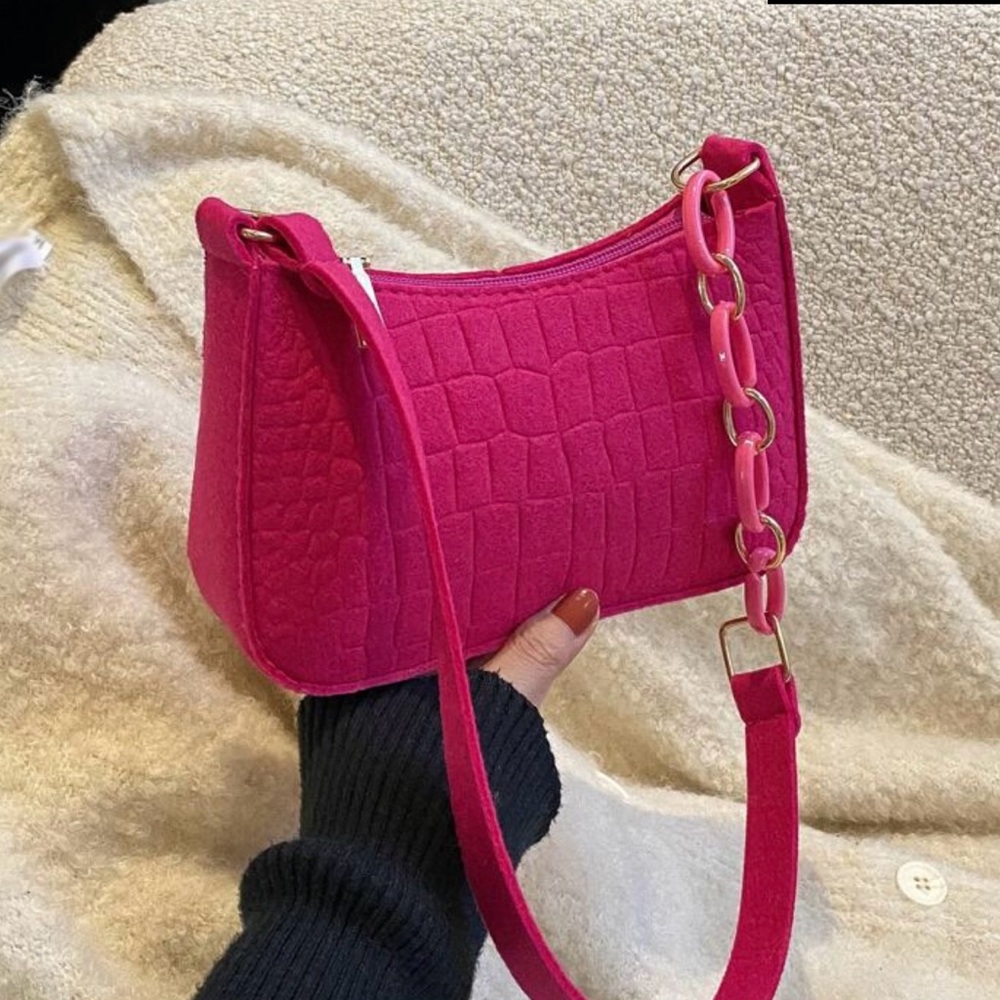 Crocodile Embossed Chain Bag